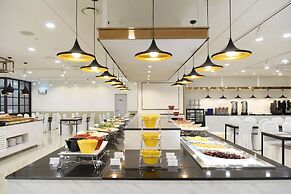 Utop Marina Hotel & Resort