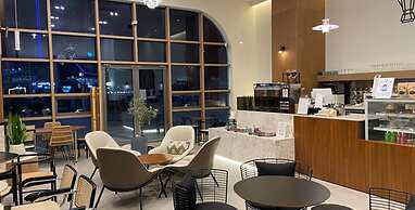 Utop Marina Hotel & Resort