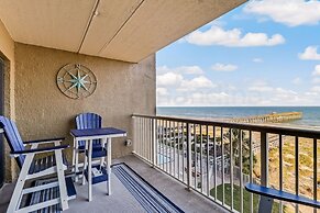 Amelia by the Sea Oceanfront Condo with Access to Private Fishing Pier