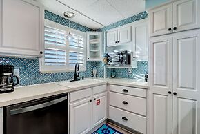 Amelia by the Sea Oceanfront Condo with Access to Private Fishing Pier