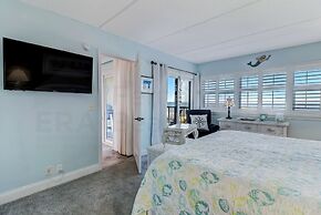 Amelia by the Sea Oceanfront Condo with Access to Private Fishing Pier