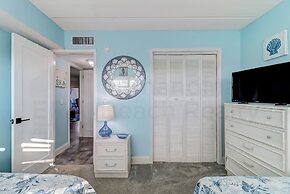 Amelia by the Sea Oceanfront Condo with Access to Private Fishing Pier