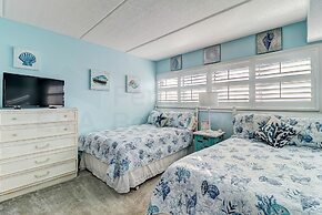 Amelia by the Sea Oceanfront Condo with Access to Private Fishing Pier