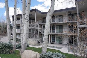 Value In The Aspen Core! - Comfort And Convenience 2 Bedroom Condo