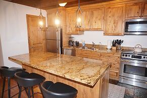 Recently Remodeled Including New Appliances - Corner Unit - River Loca