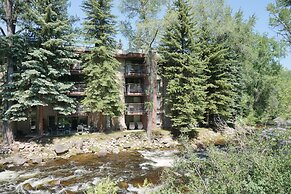 Recently Remodeled Including New Appliances - Corner Unit - River Loca