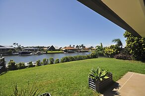 Bribie Island Canal Holiday Destination