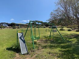Emu Bay Holiday Homes
