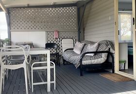 Emu Bay Holiday Homes