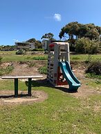 Emu Bay Holiday Homes