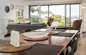 Emu Bay Holiday Homes