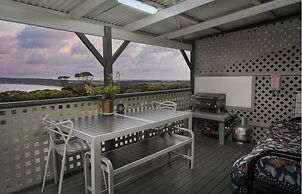 Emu Bay Holiday Homes