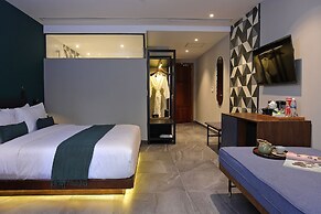 Baitong Hotel & Resort