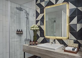 Baitong Hotel & Resort