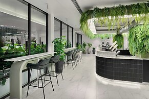 Baitong Hotel & Resort