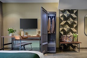 Baitong Hotel & Resort