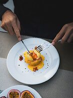 Baitong Hotel & Resort