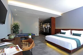 Baitong Hotel & Resort