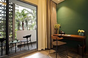 Baitong Hotel & Resort