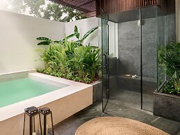 Baitong Hotel & Resort