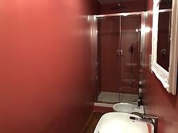 Rarityart Guest House