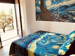 Rarityart Guest House