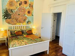 Rarityart Guest House