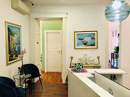 Rarityart Guest House