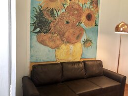 Rarityart Guest House