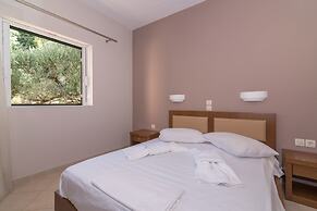 Allegro Studios & Apartments