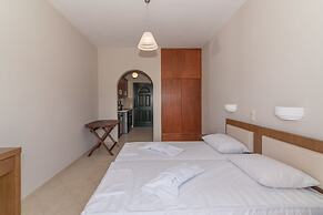 Allegro Studios & Apartments