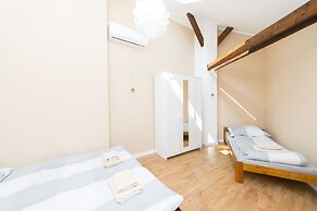Blue Apartment Old Town Air Condition p4you pl