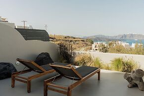 Black Diamond Suites - Adults Only