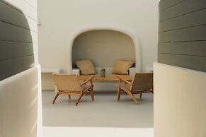 Black Diamond Suites - Adults Only