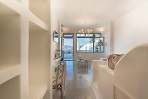 Black Diamond Suites - Adults Only