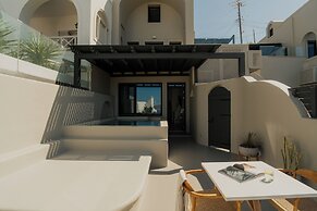 Black Diamond Suites - Adults Only