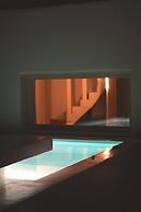 Black Diamond Suites - Adults Only