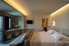 Black Diamond Suites - Adults Only