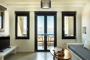 Black Diamond Suites - Adults Only