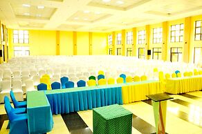 Hotel Hilltop Country Club