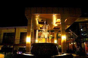 Hotel Hilltop Country Club