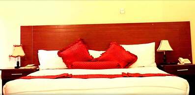 Hotel Hilltop Country Club