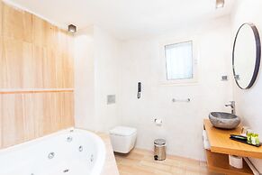 180 South Seaside Hotel