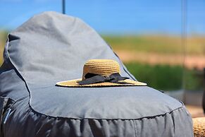 180 South Seaside Hotel