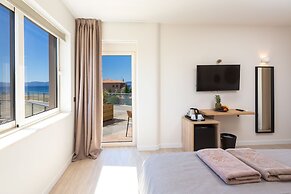 180 South Seaside Hotel