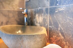 180 South Seaside Hotel