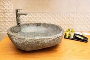 180 South Seaside Hotel