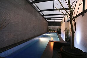 Chateau Boutique Motel