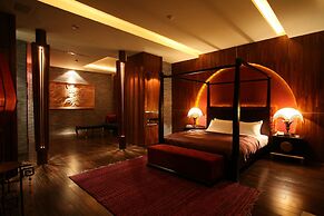 Chateau Boutique Motel