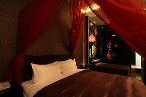 Chateau Boutique Motel